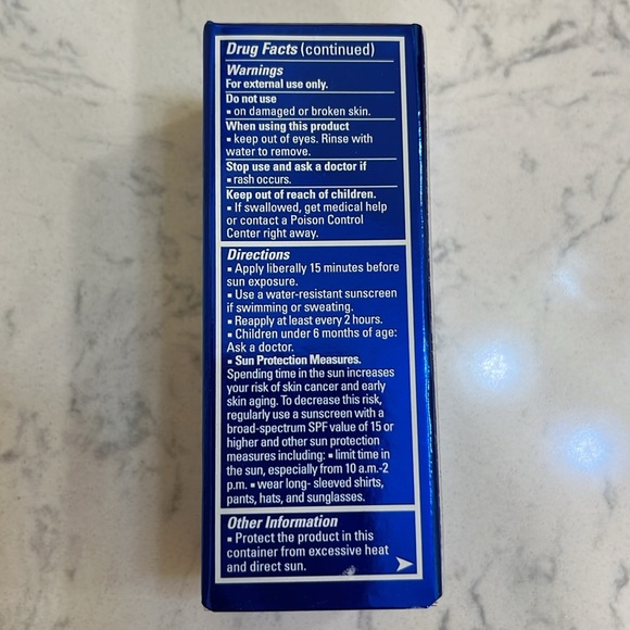 ZO Skin Health Smart Tone Sunscreen spf50 - Picture 5 of 12